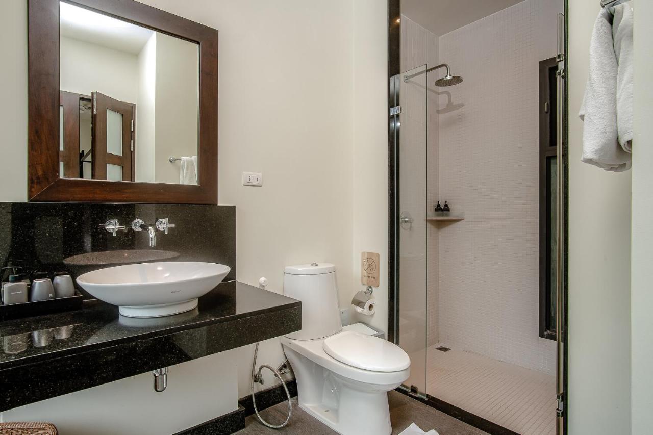 Three Bedroom Onyx Villa Nai Harn ภายนอก รูปภาพ